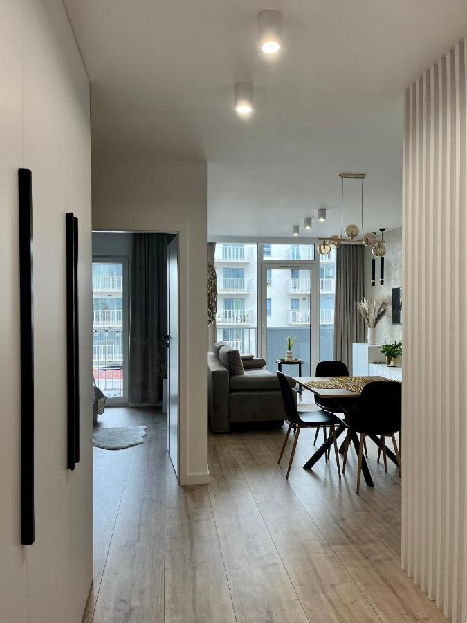 Nowoczesny Apartament Z Garazem Morelova Гданьск Экстерьер фото