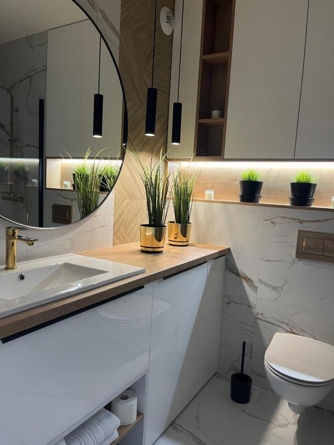 Nowoczesny Apartament Z Garazem Morelova Гданьск Экстерьер фото